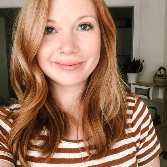 Meet your Posher, Lindsay - Picture 1 of 1